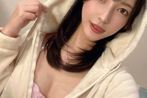 户外人体写真∞[MP4]电影海报