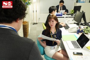 男女裸睡图片[正片]电影海报